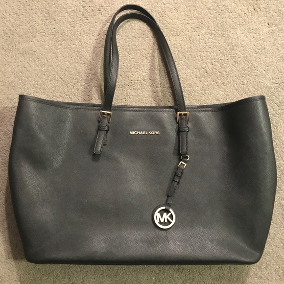 Michael Kors Handbags - Large Black Michael Kors purse